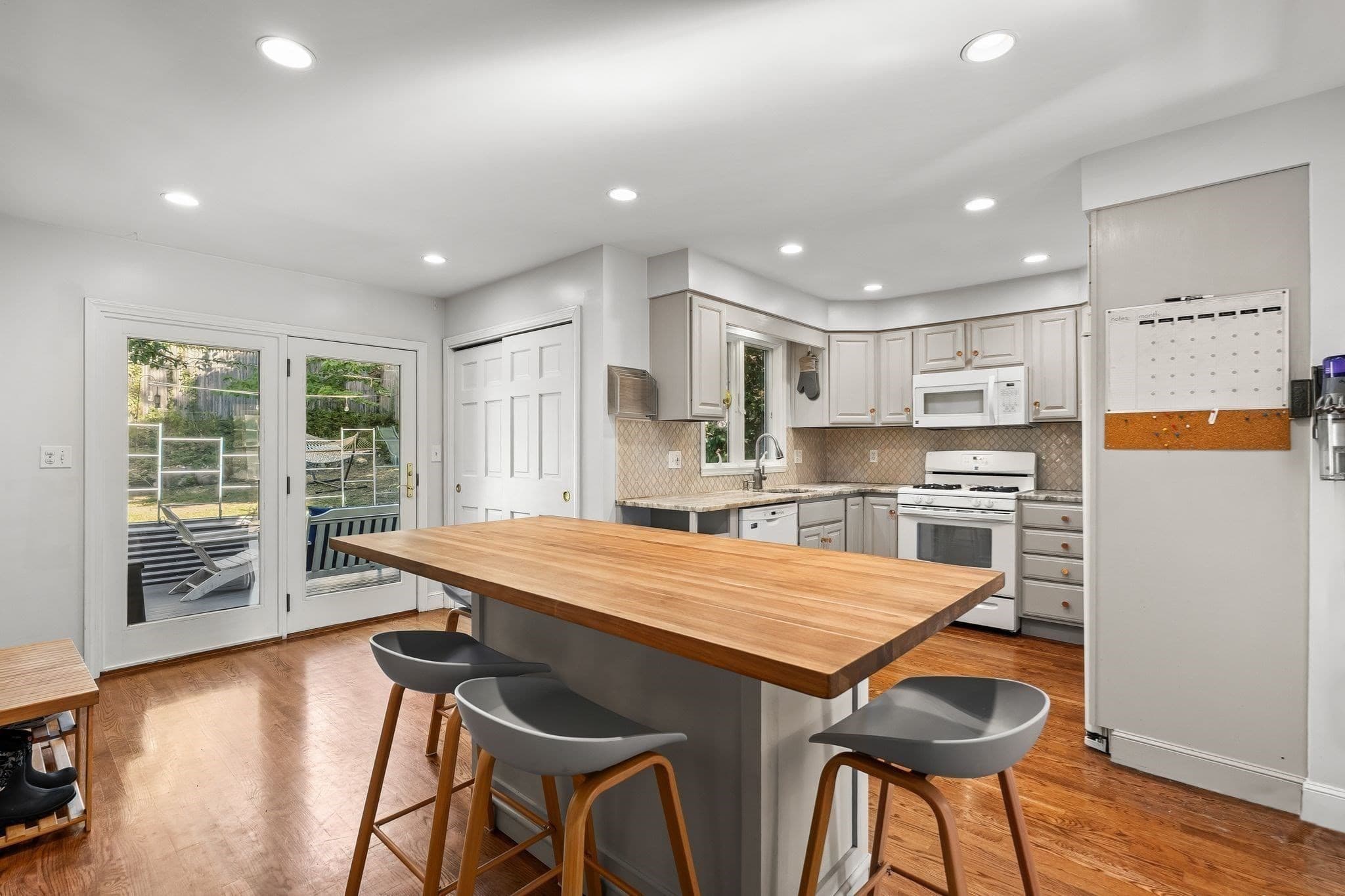 Single Family Residence at 170 Mystic St Ext, Medford MA 02155, Medford, photo 13 of 42