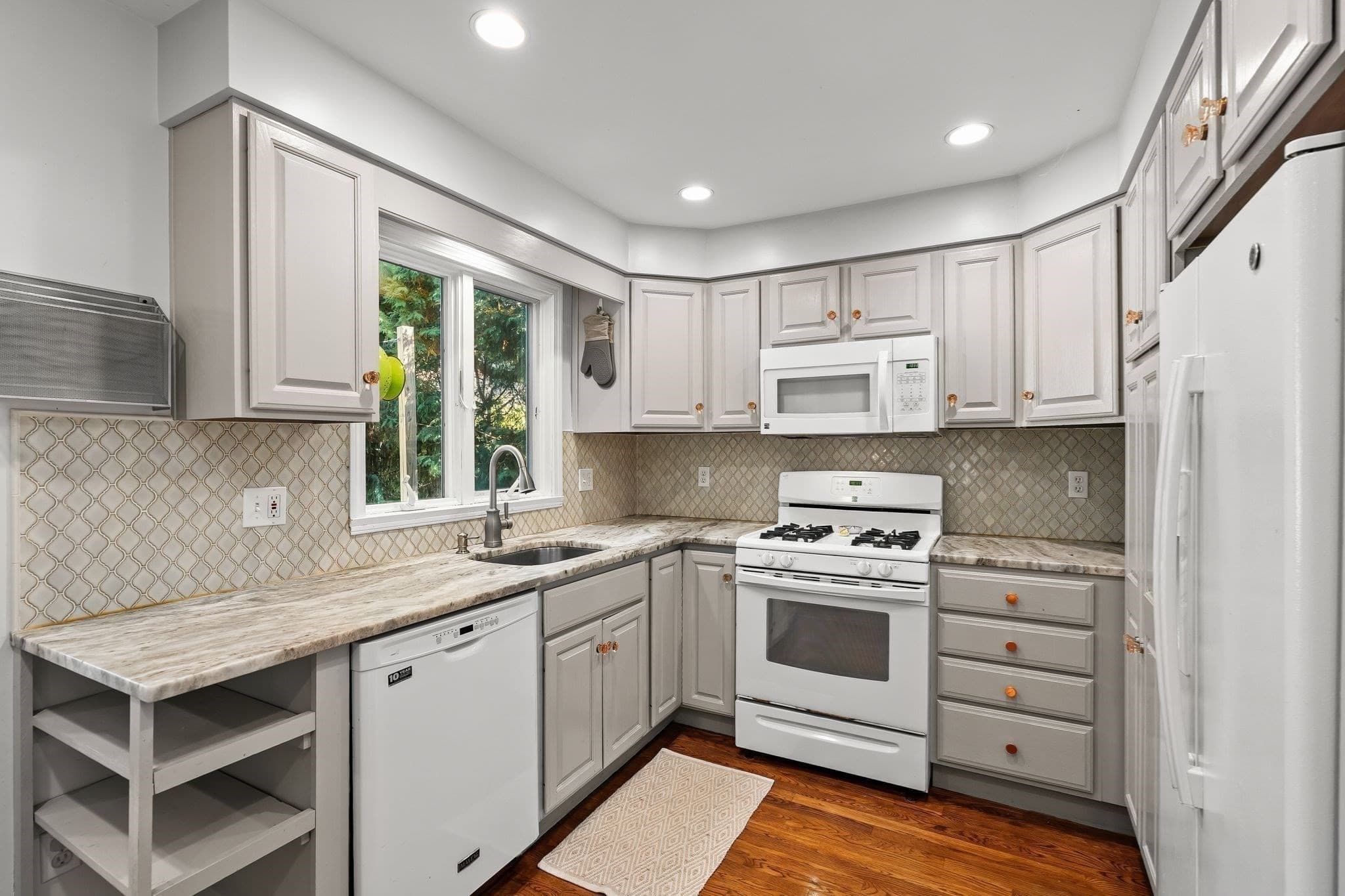 Single Family Residence at 170 Mystic St Ext, Medford MA 02155, Medford, photo 14 of 42