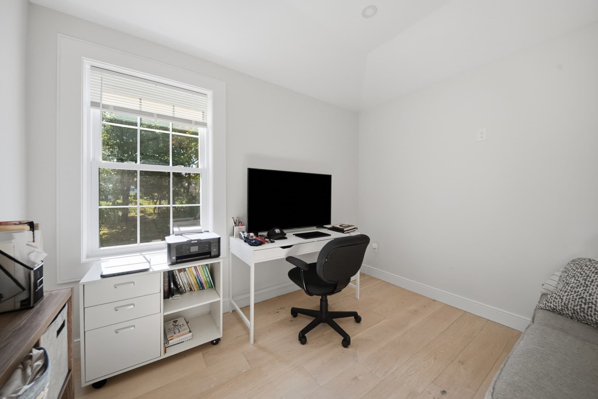 Single Family Residence at 18 Elmcrest Road, North Andover MA 01845, North Andover, photo 14 of 41
