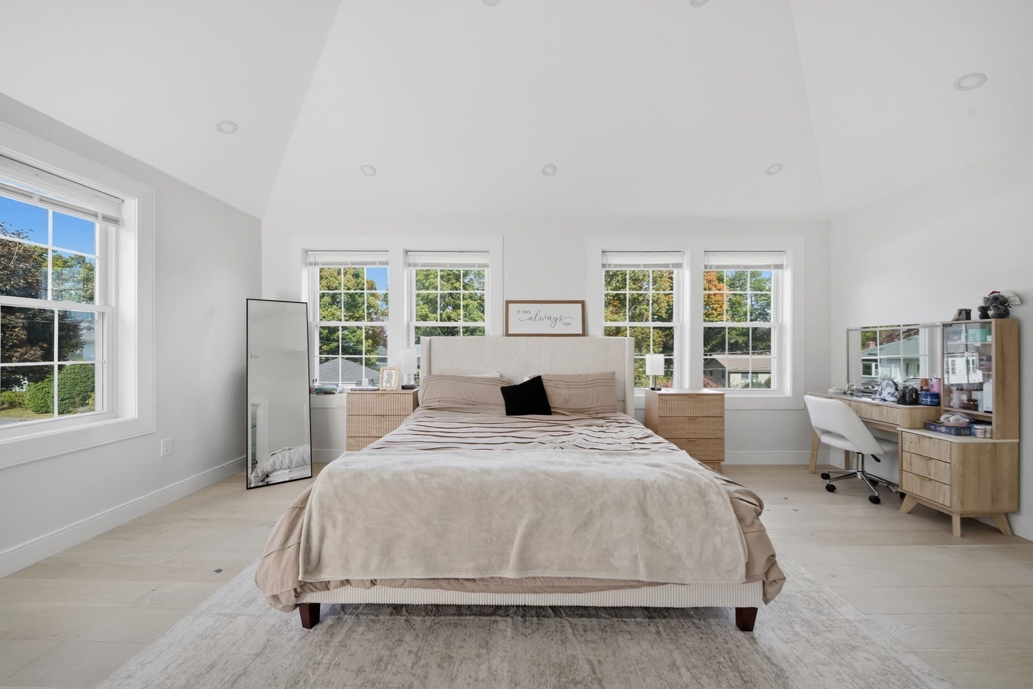 Single Family Residence at 18 Elmcrest Road, North Andover MA 01845, North Andover, photo 18 of 41