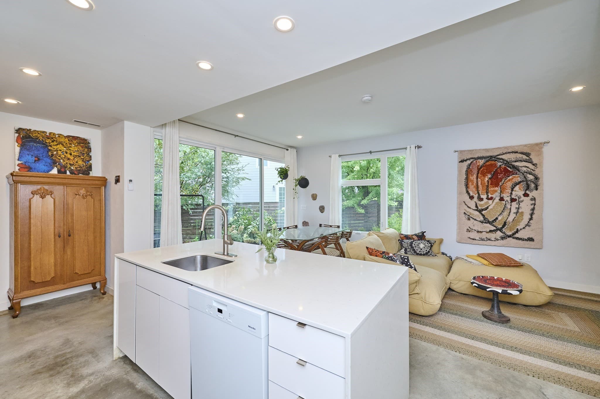Single Family Residence at 66 Catherine St # 66, Boston MA 02131, Boston, photo 6 of 38