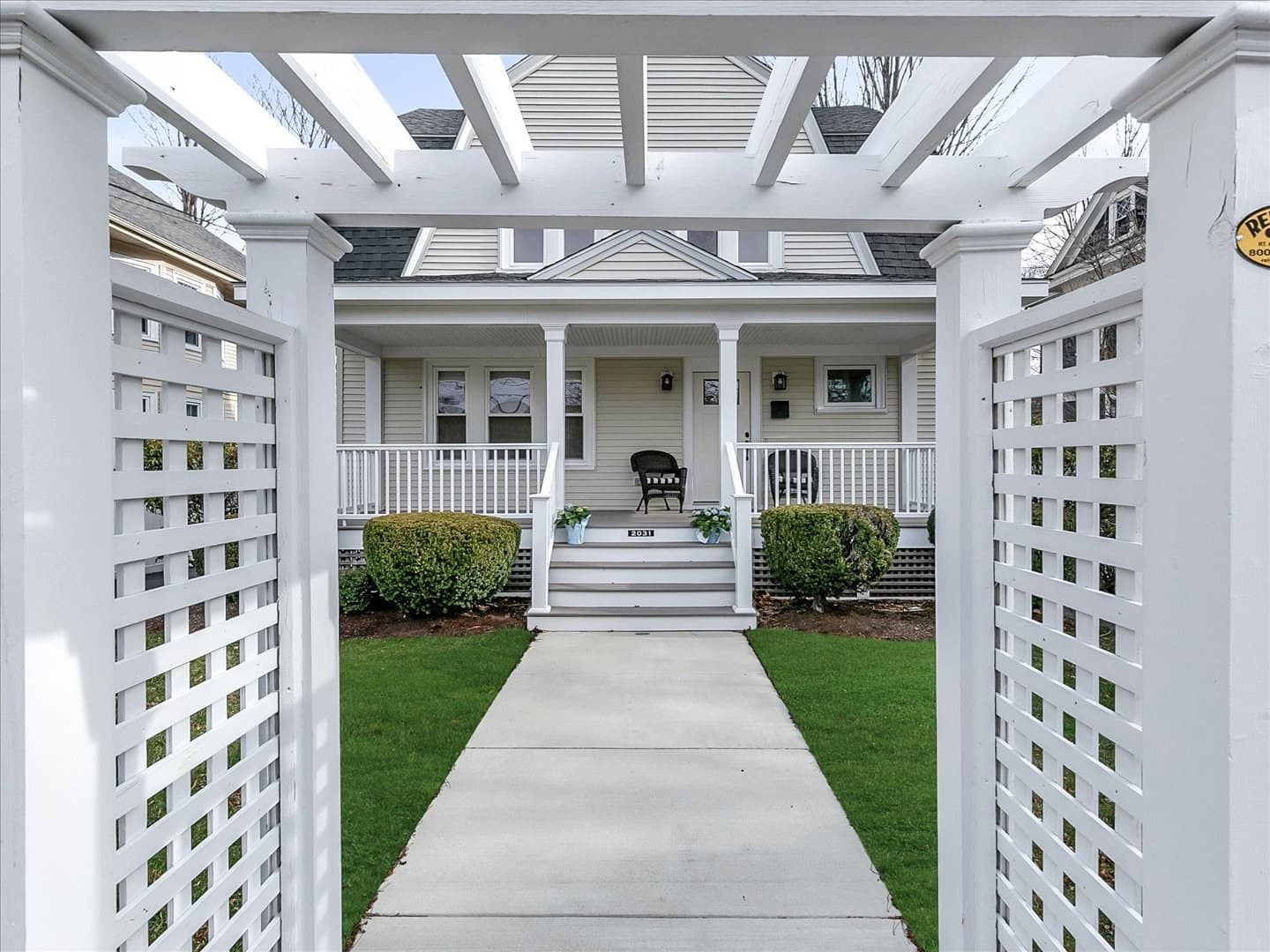 Single Family Residence at 2031 Commonwealth, Newton MA 02466, Newton, photo 2 of 32