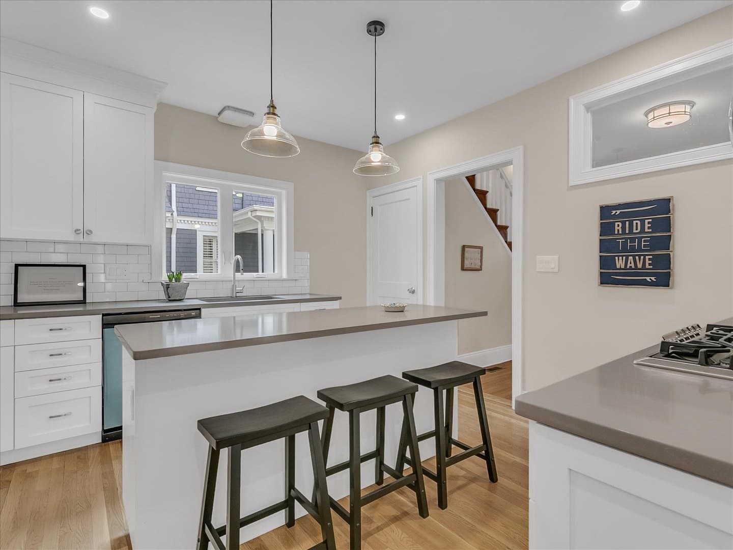 Single Family Residence at 2031 Commonwealth, Newton MA 02466, Newton, photo 11 of 32