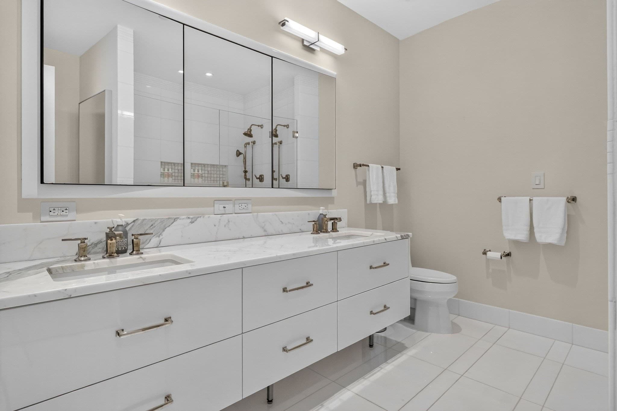 Condominium at 50 Liberty Drive # 12J, Boston MA 02210, Boston, photo 23 of 40