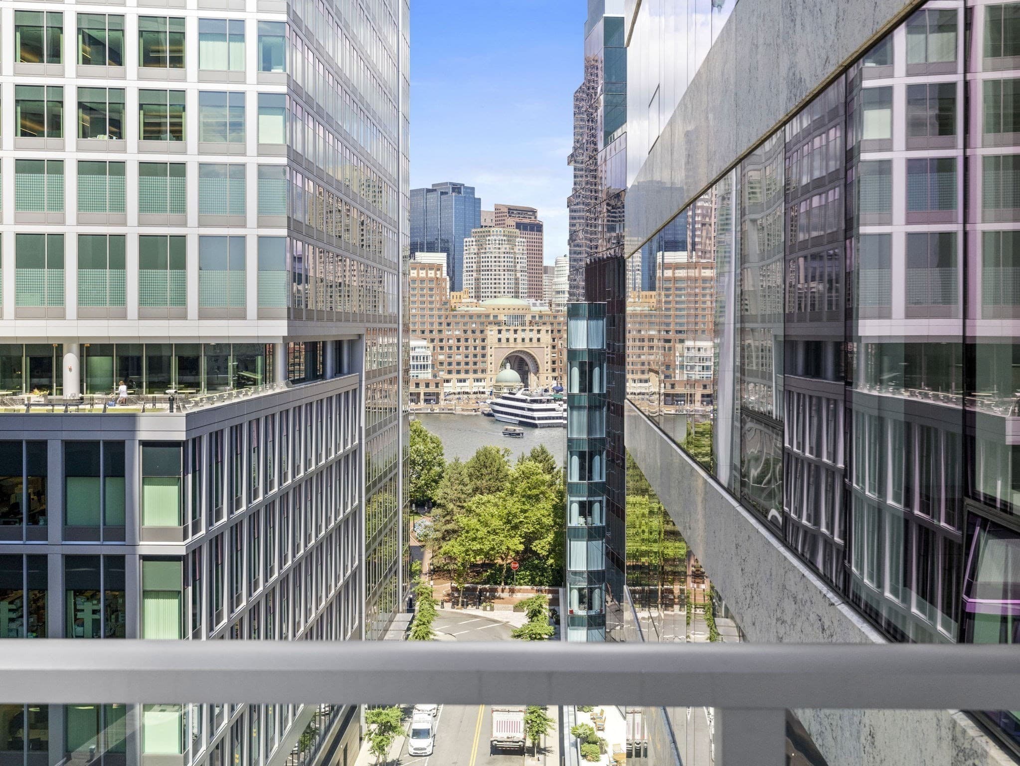Condominium at 50 Liberty Drive # 12J, Boston MA 02210, Boston, photo 9 of 40