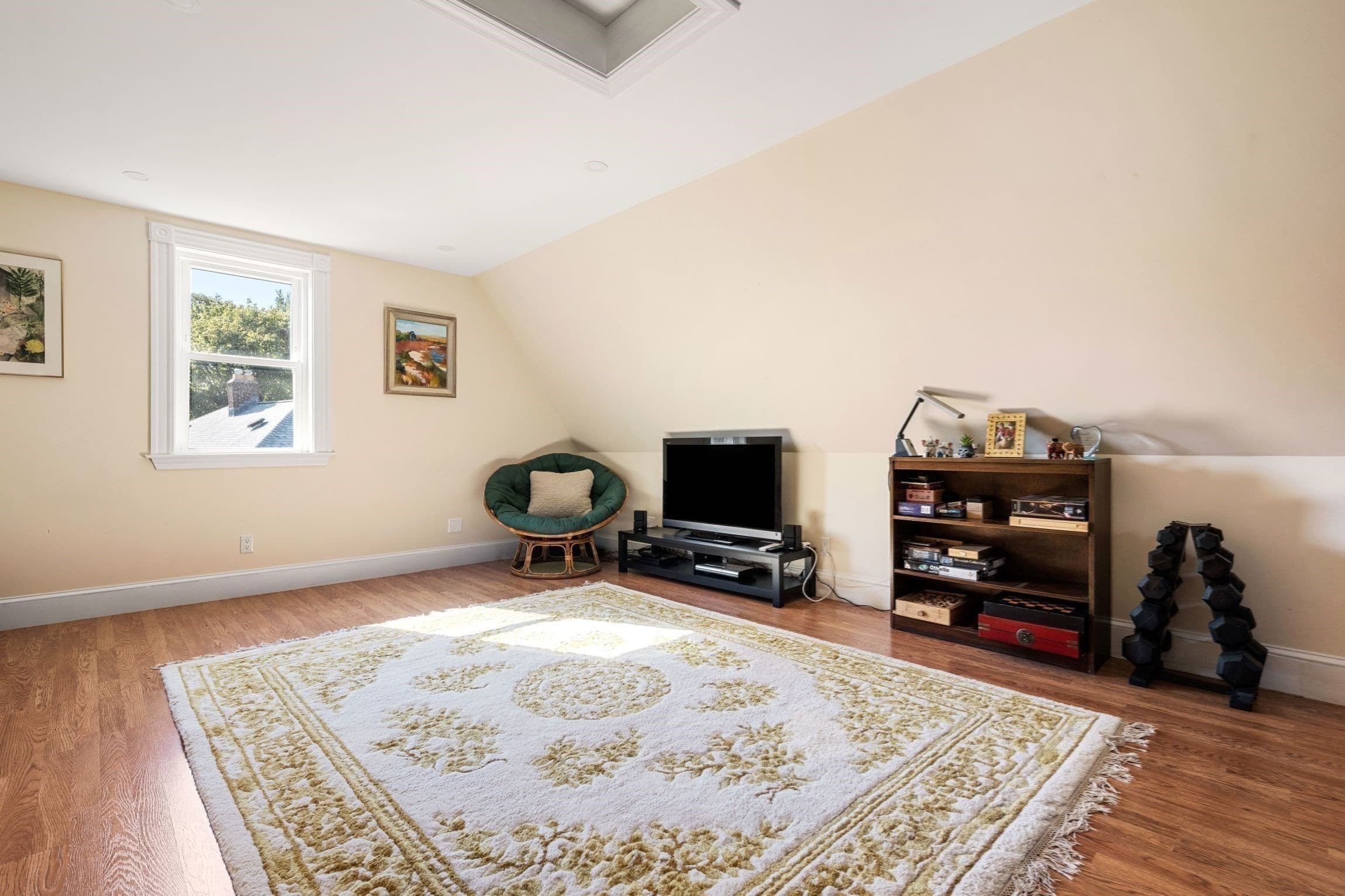 Single Family Residence at 46 Sycamore St, Boston MA 02131, Boston, photo 24 of 39