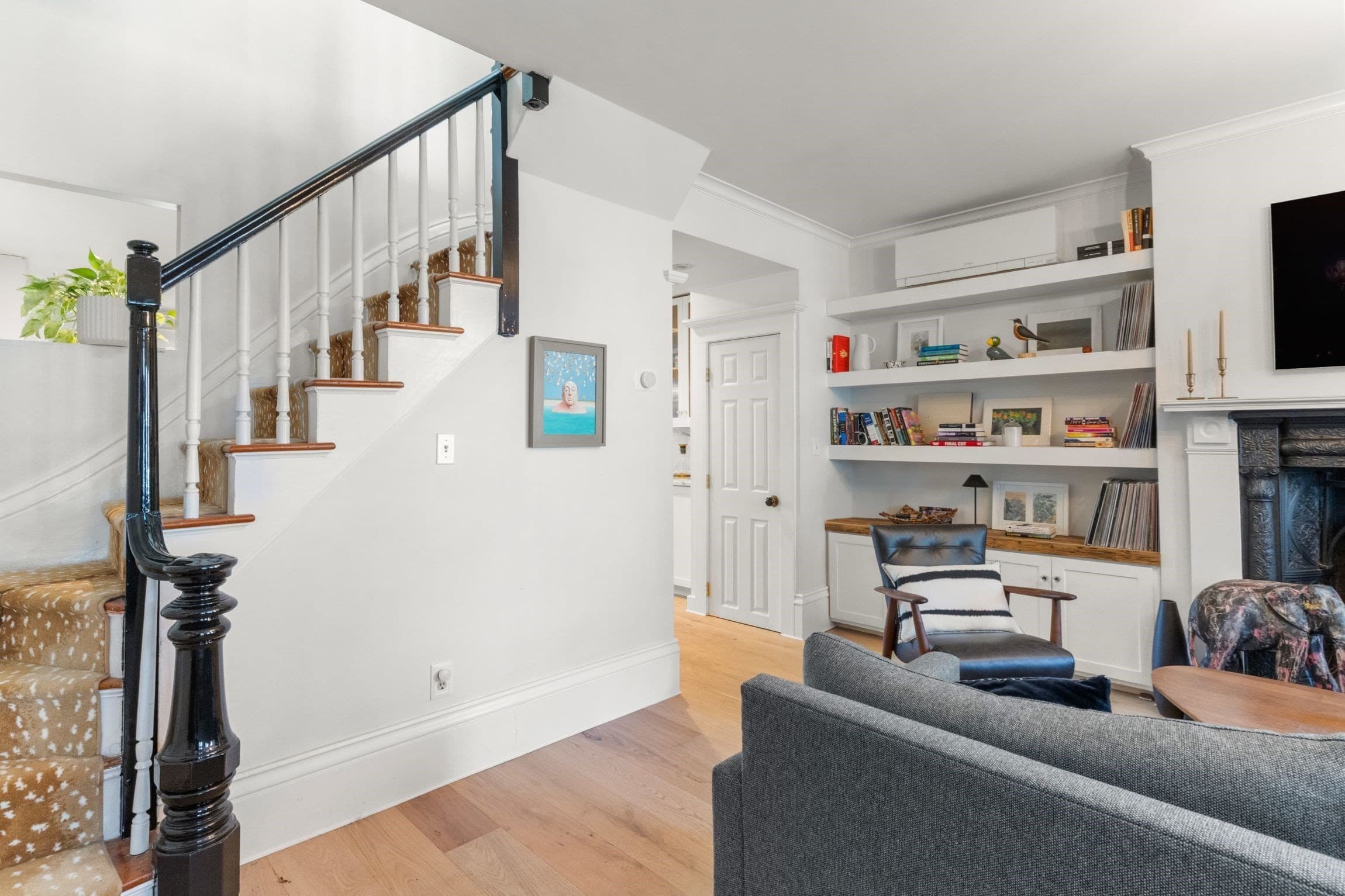 Single Family Residence at 40 Sullivan St, Boston MA 02129, Boston, photo 5 of 40