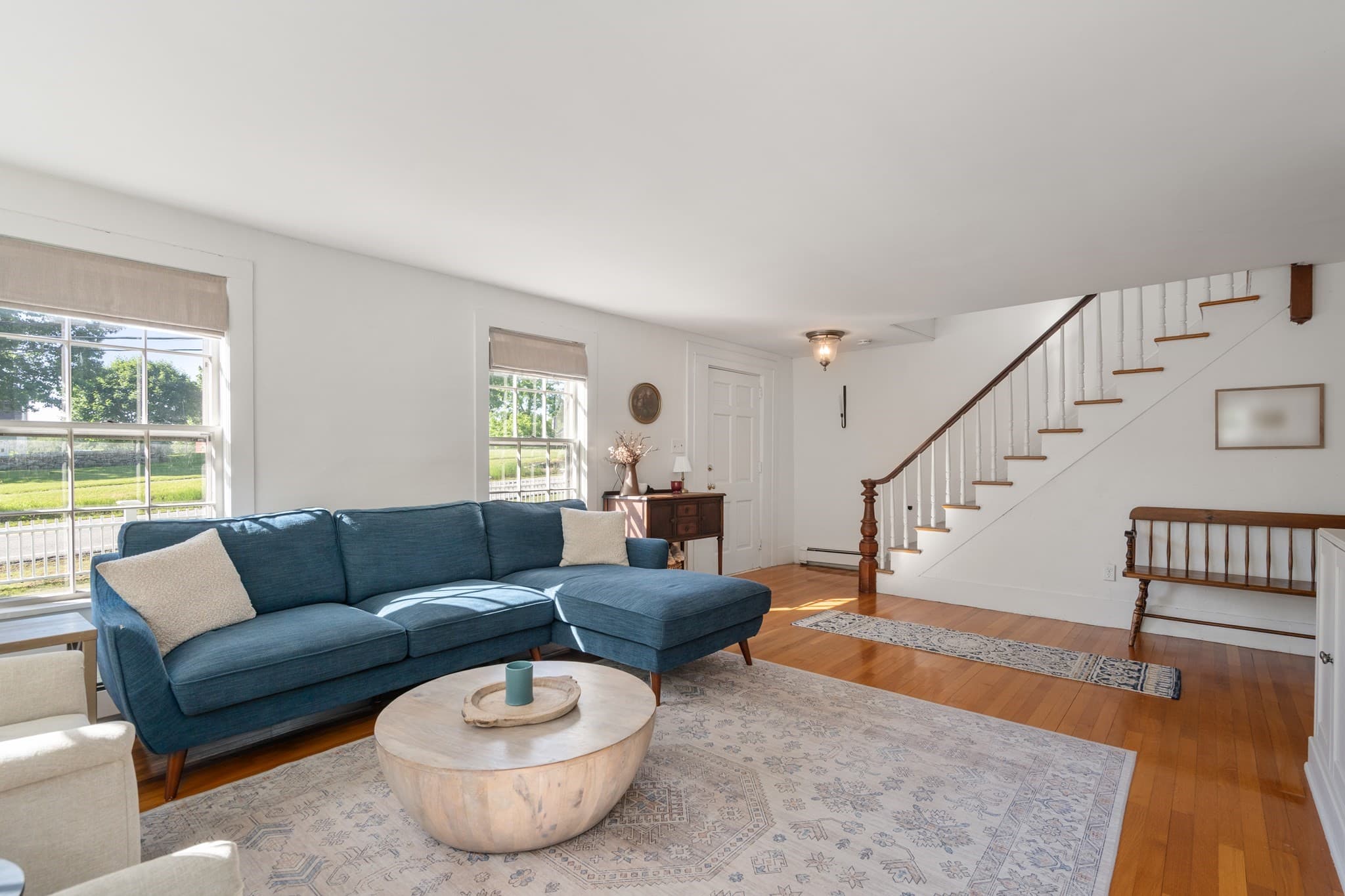 Single Family Residence at 339 Boston Rd, Sutton MA 01590, Sutton, photo 6 of 42