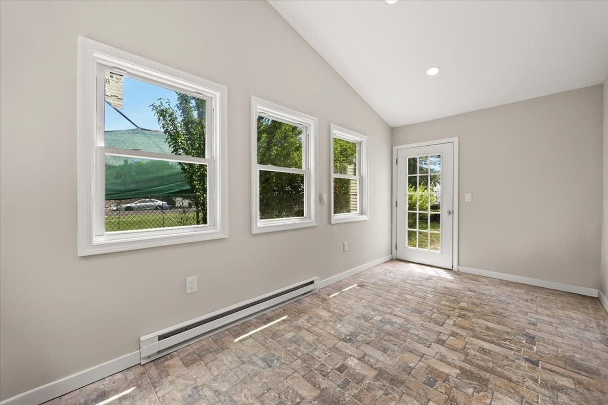 Single Family Residence at 1649 Rodman St, Fall River MA 02721, Fall River, photo 26 of 31