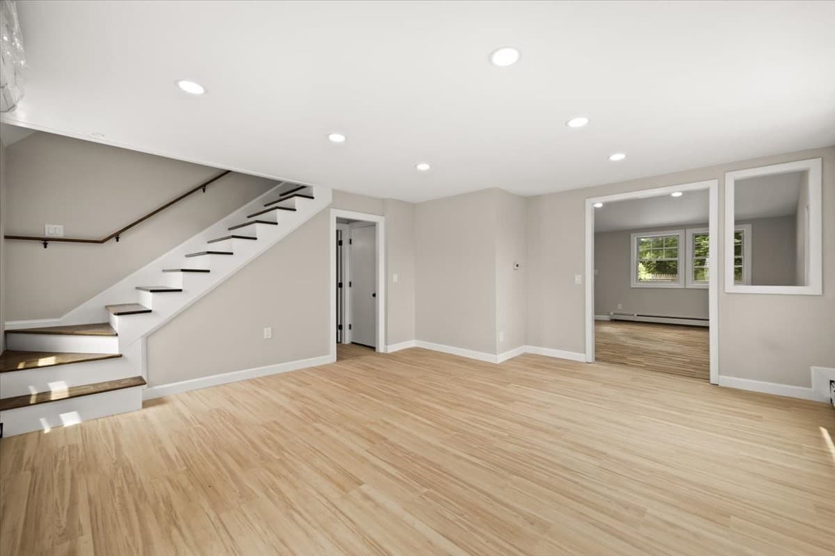 Single Family Residence at 1649 Rodman St, Fall River MA 02721, Fall River, photo 18 of 31