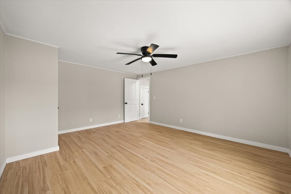 Single Family Residence at 1649 Rodman St, Fall River MA 02721, Fall River, photo 25 of 31