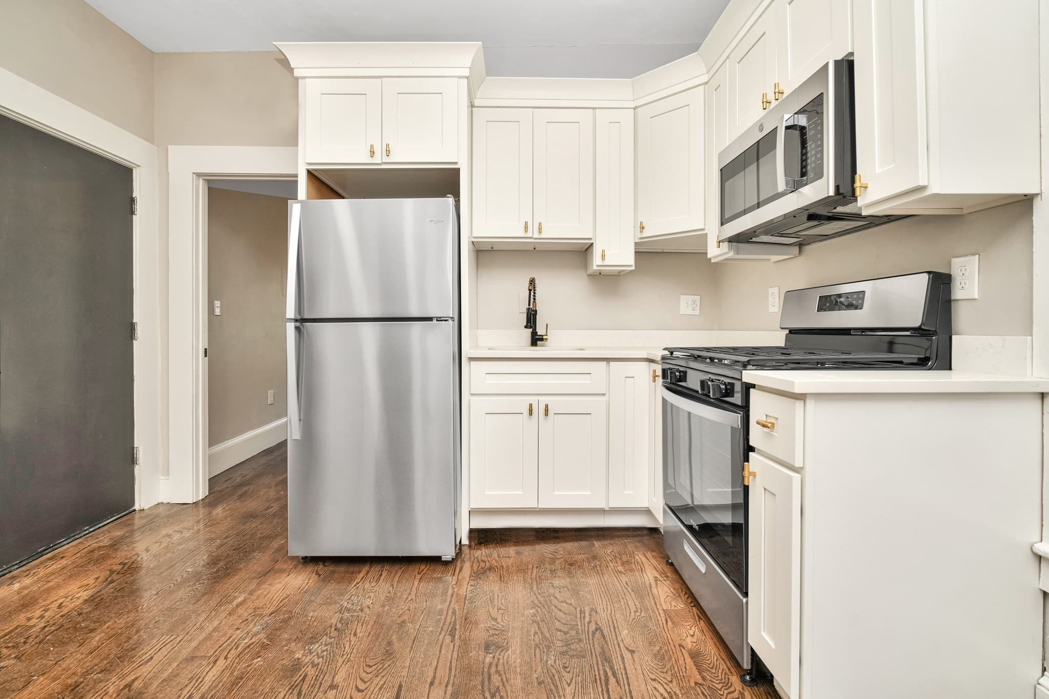 4 Family at 14-16 Carson St, Boston MA 02125, Boston, photo 2 of 20