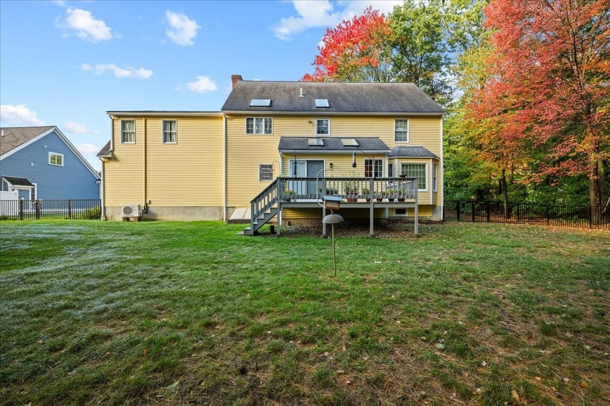 Single Family Residence at 38 Hemlock Dr, Northborough MA 01532, Northborough, photo 35 of 38