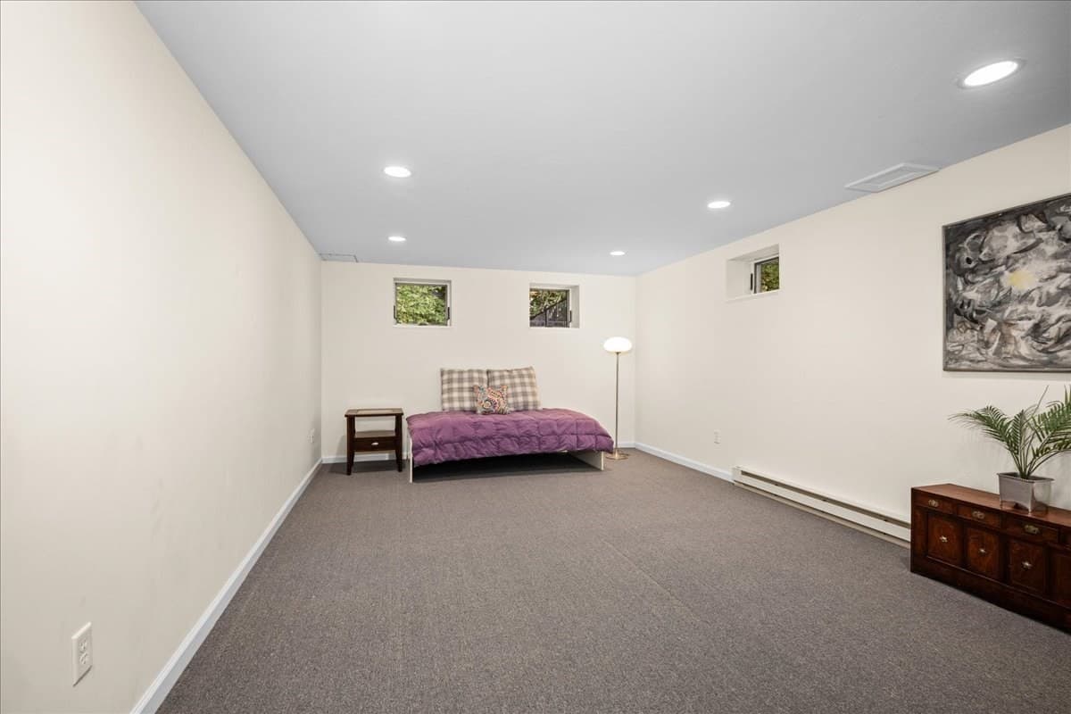 Single Family Residence at 38 Hemlock Dr, Northborough MA 01532, Northborough, photo 31 of 38