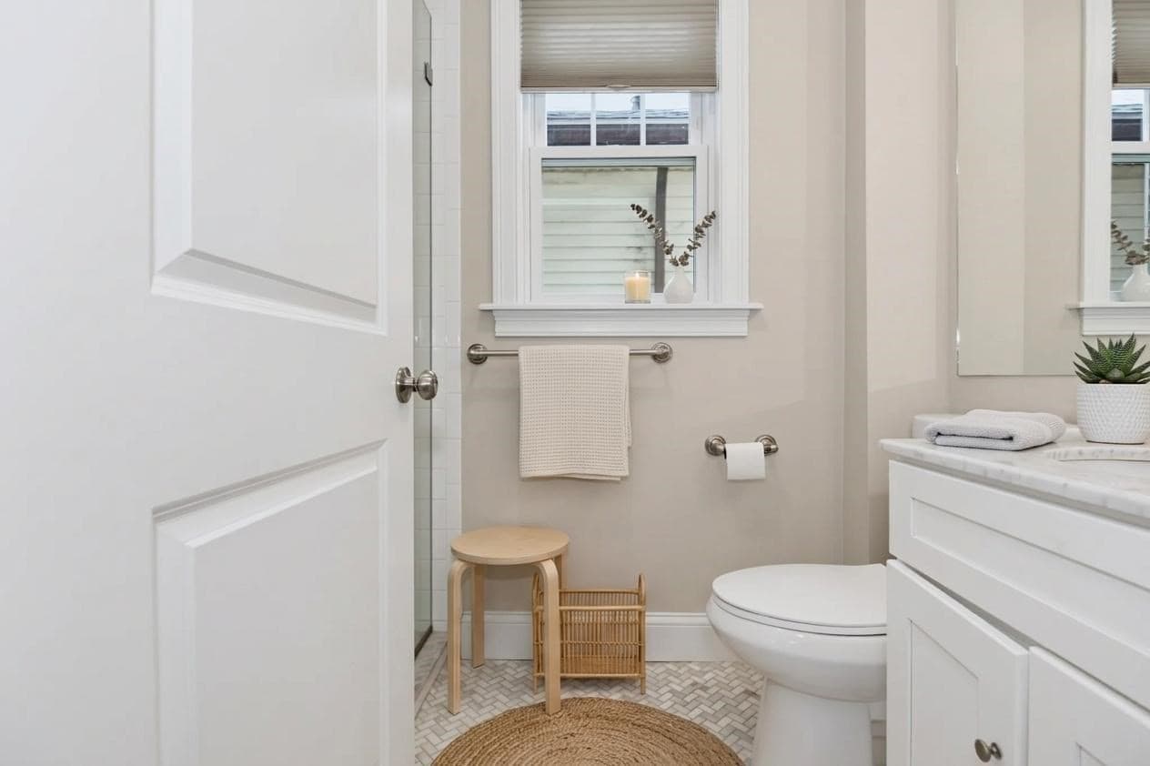 Condominium at 1048 Saratoga Street # 2, Boston MA 02128, Boston, photo 9 of 42