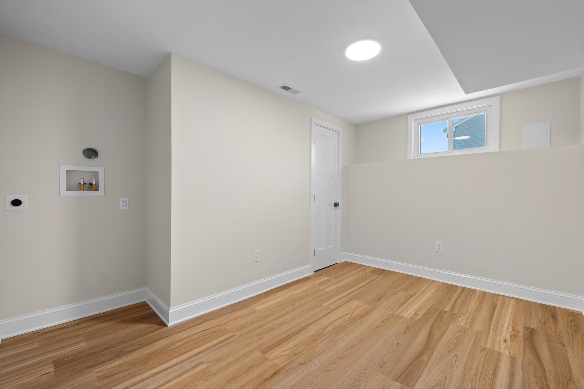 Single Family Residence at 11 Timrod Dr, Worcester MA 01603, Worcester, photo 24 of 32