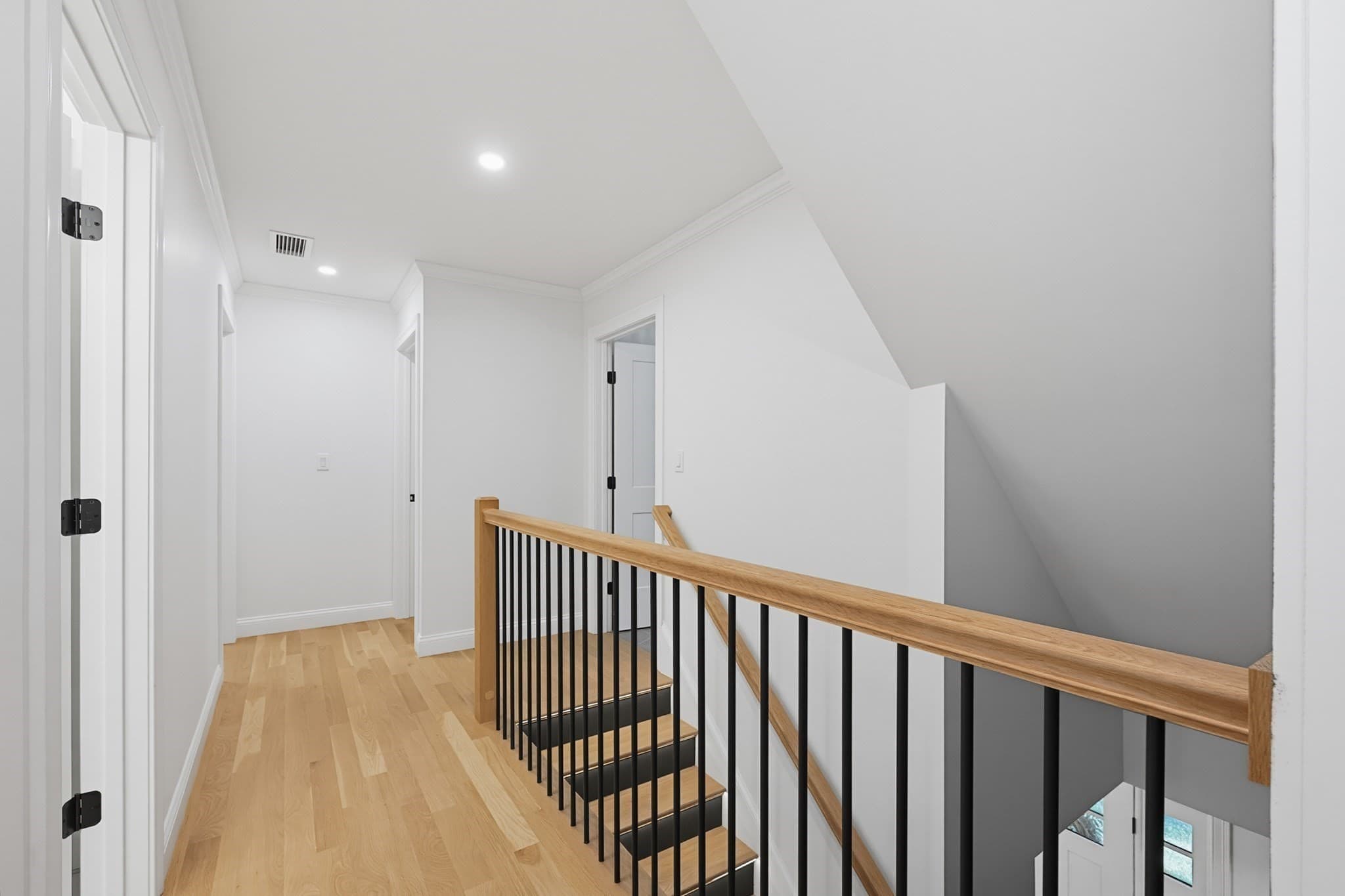 Single Family Residence at 15 Wellesley Ave, Burlington MA 01803, Burlington, photo 23 of 42