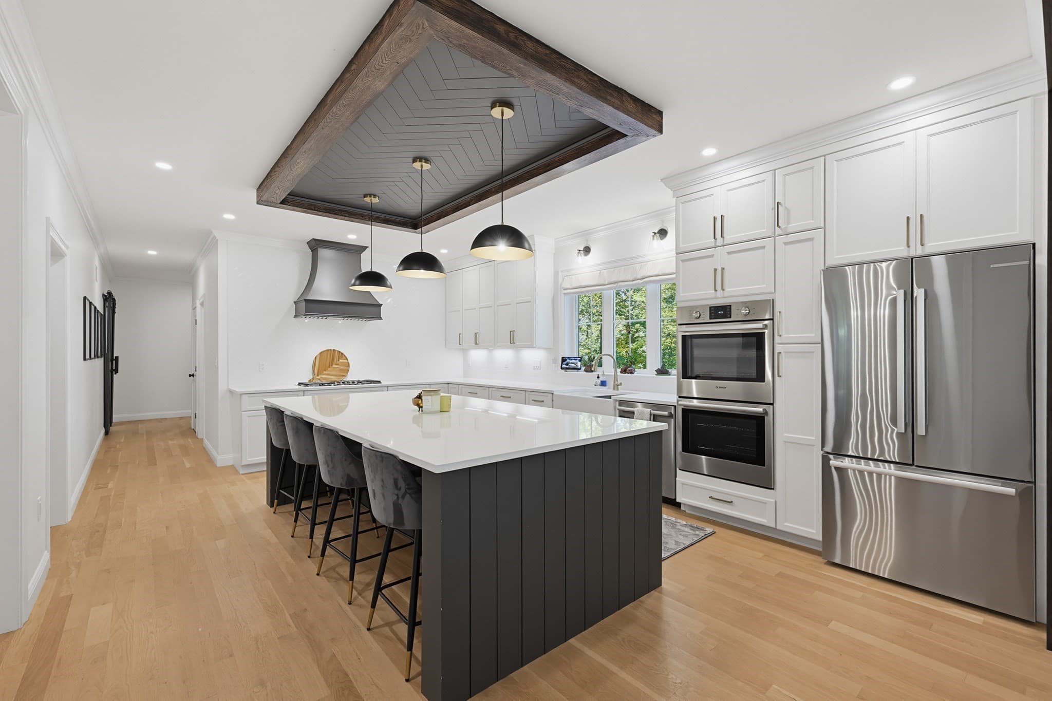 Single Family Residence at 15 Wellesley Ave, Burlington MA 01803, Burlington, photo 7 of 42