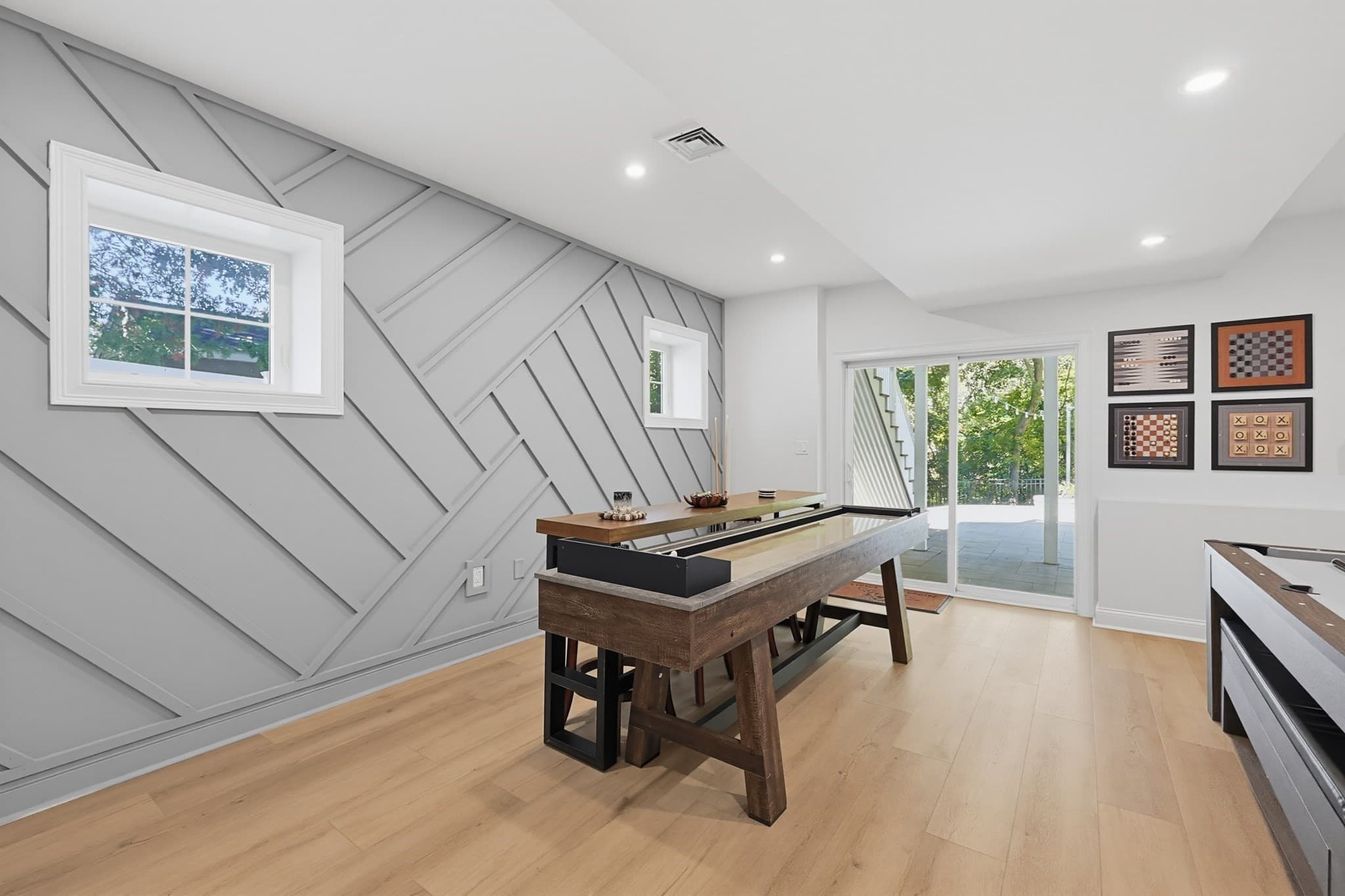 Single Family Residence at 15 Wellesley Ave, Burlington MA 01803, Burlington, photo 34 of 42