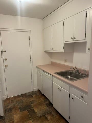 Condominium at 238 Rock # C5, Norwood MA 02062, Norwood, photo 12 of 20