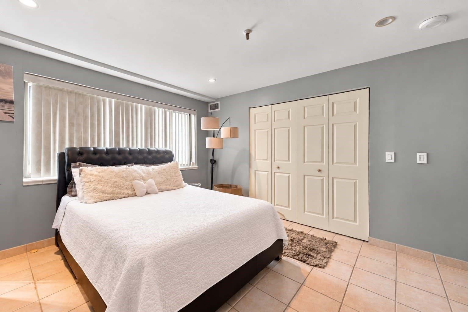 Condominium at 382 Ocean Ave # 308, Revere MA 02151, Revere, photo 14 of 31