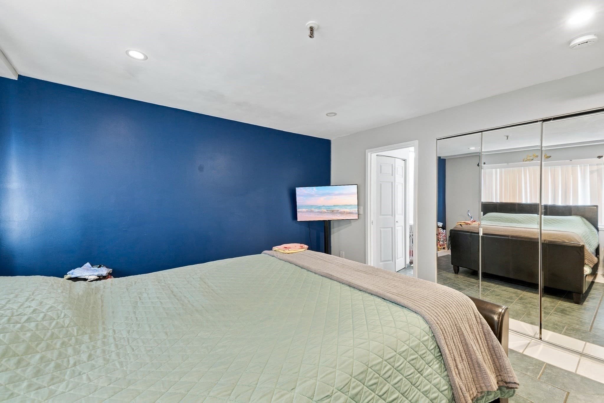 Condominium at 382 Ocean Ave # 308, Revere MA 02151, Revere, photo 19 of 31