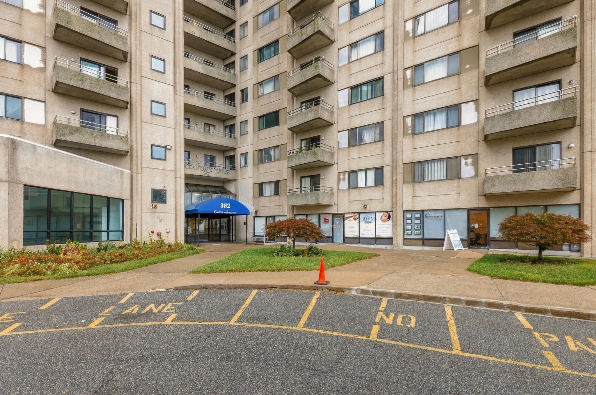 Condominium at 382 Ocean Ave # 308, Revere MA 02151, Revere, photo 29 of 31