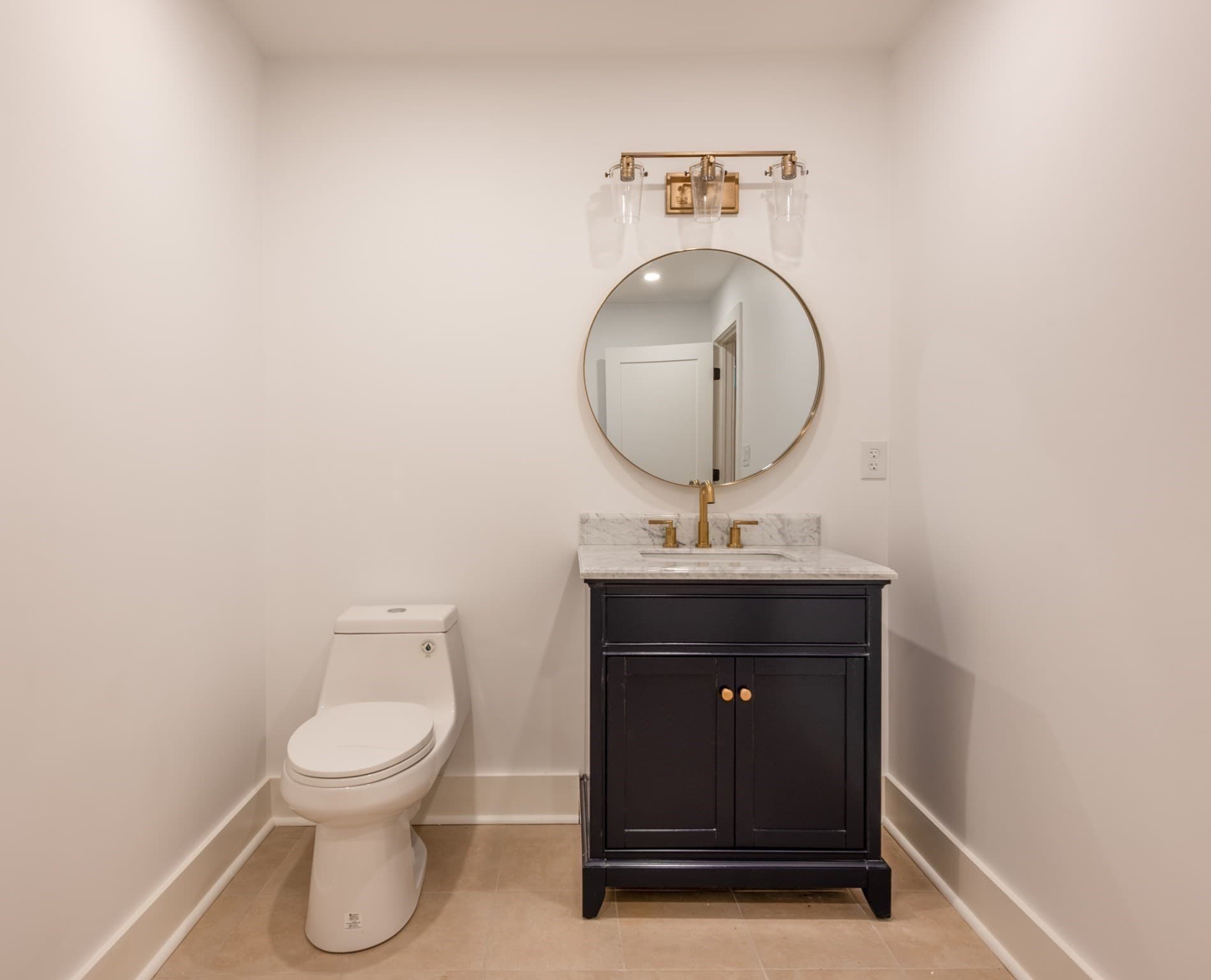 Single Family Residence at 2 Ocean Avenue, Swampscott MA 01907, Swampscott, photo 32 of 41