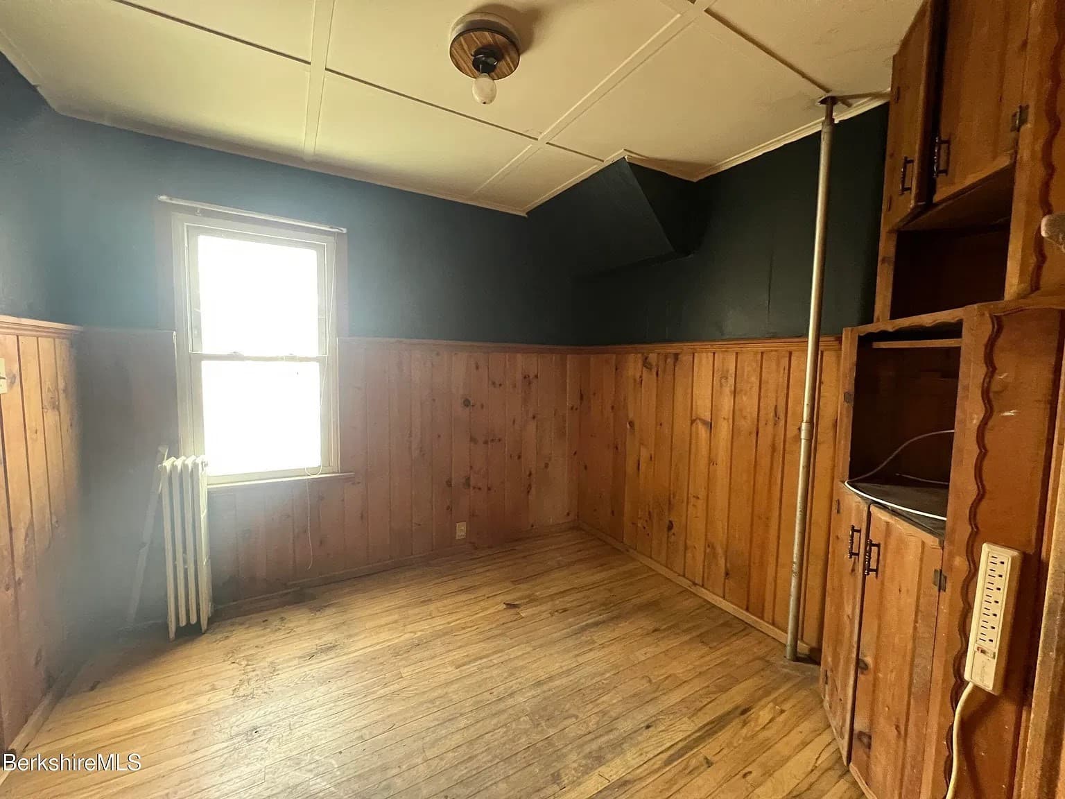 Single Family Residence at 16 King Street, Pittsfield MA 01201, Pittsfield, photo 4 of 11