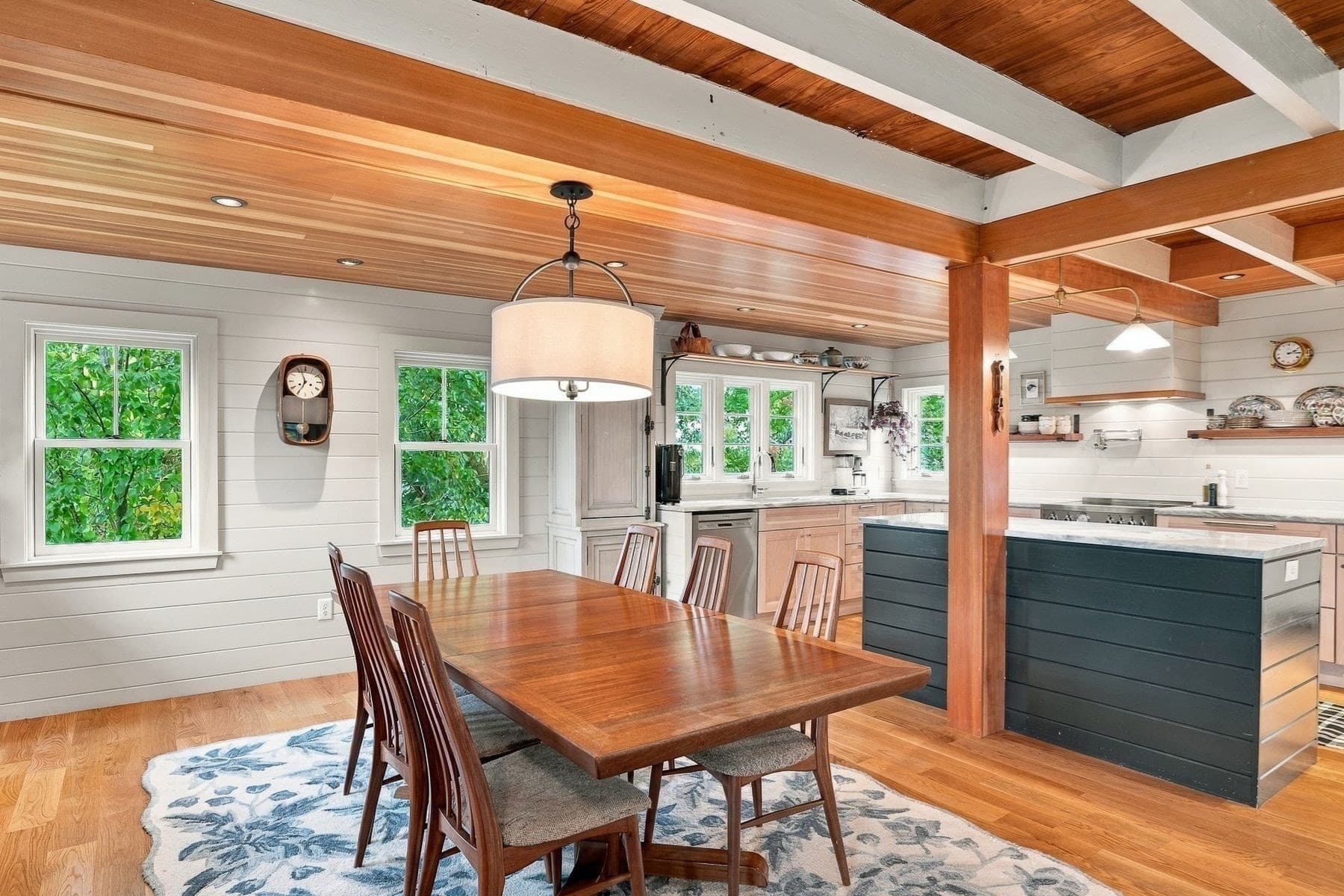Single Family Residence at 24 Uncas Rd, Gloucester MA 01930, Gloucester, photo 12 of 42