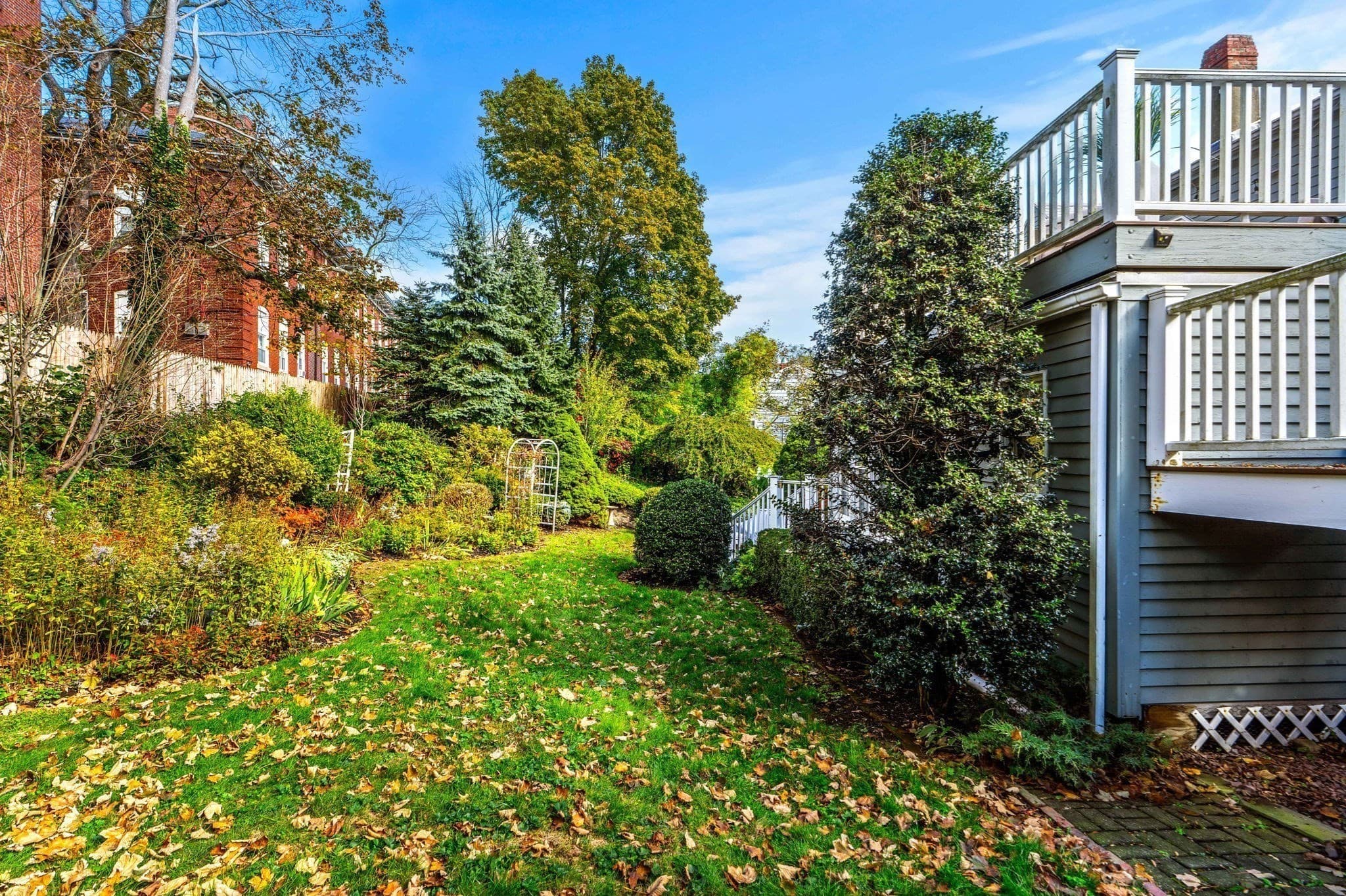 Condominium at 45 Prospect St # 2, Marblehead MA 01945, Marblehead, photo 30 of 32