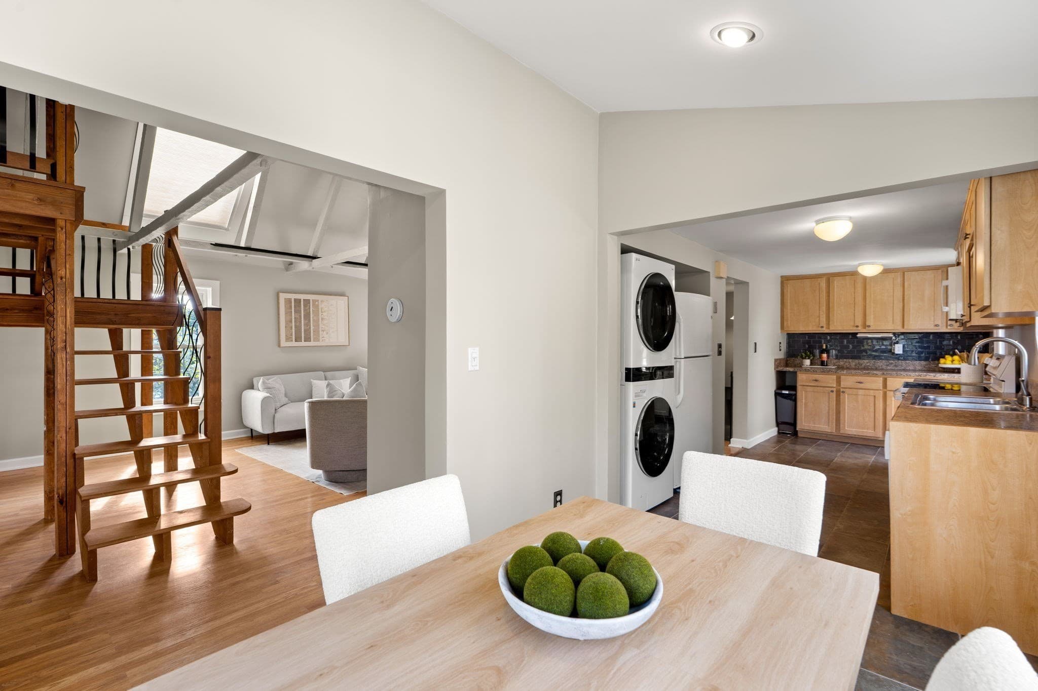 Condominium at 45 Prospect St # 2, Marblehead MA 01945, Marblehead, photo 10 of 32