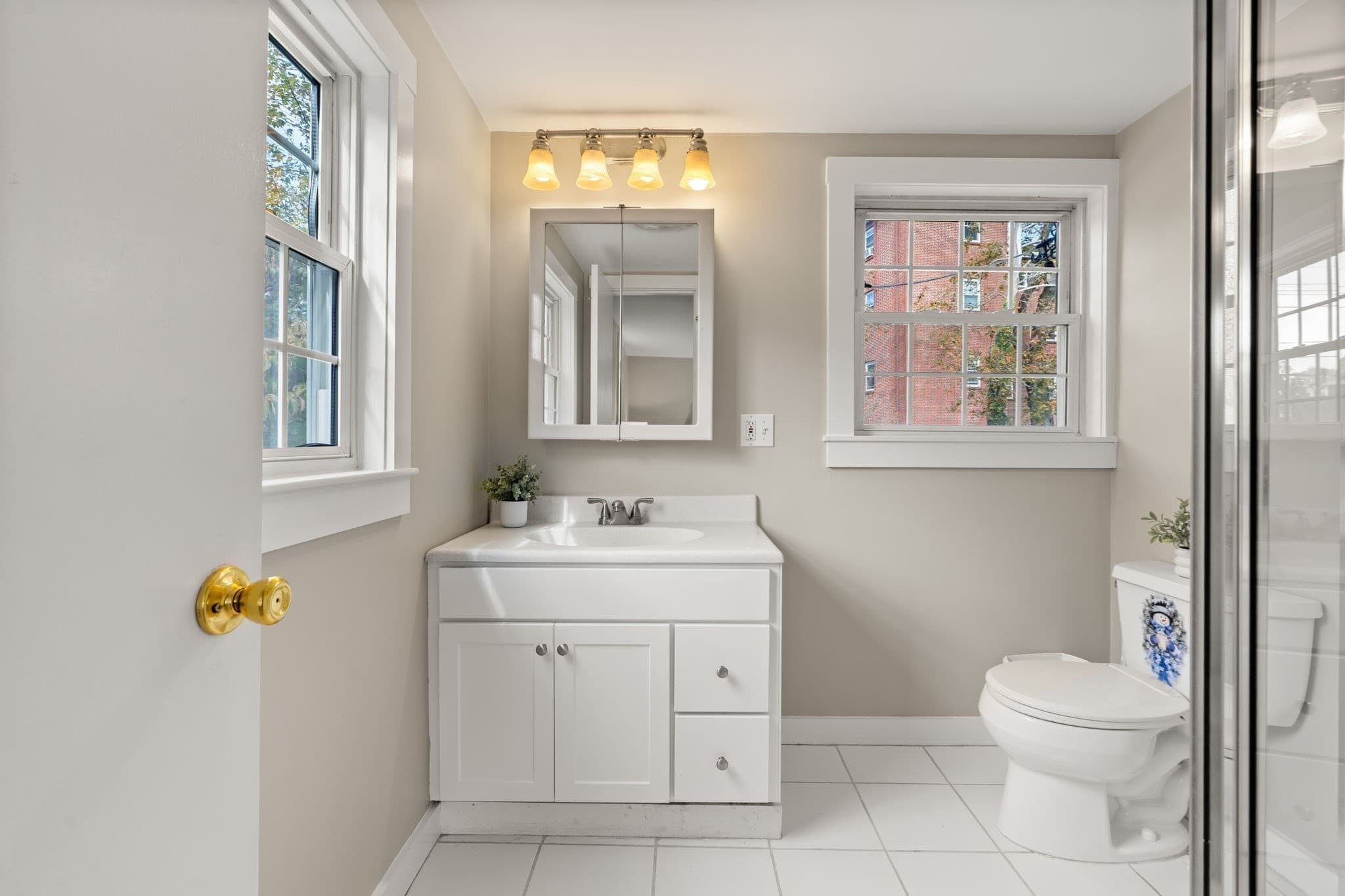 Condominium at 45 Prospect St # 2, Marblehead MA 01945, Marblehead, photo 21 of 32