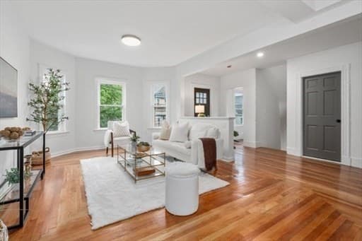 Condominium at 22 Charnwood Rd # B, Somerville MA 02144, Somerville, photo 2 of 35