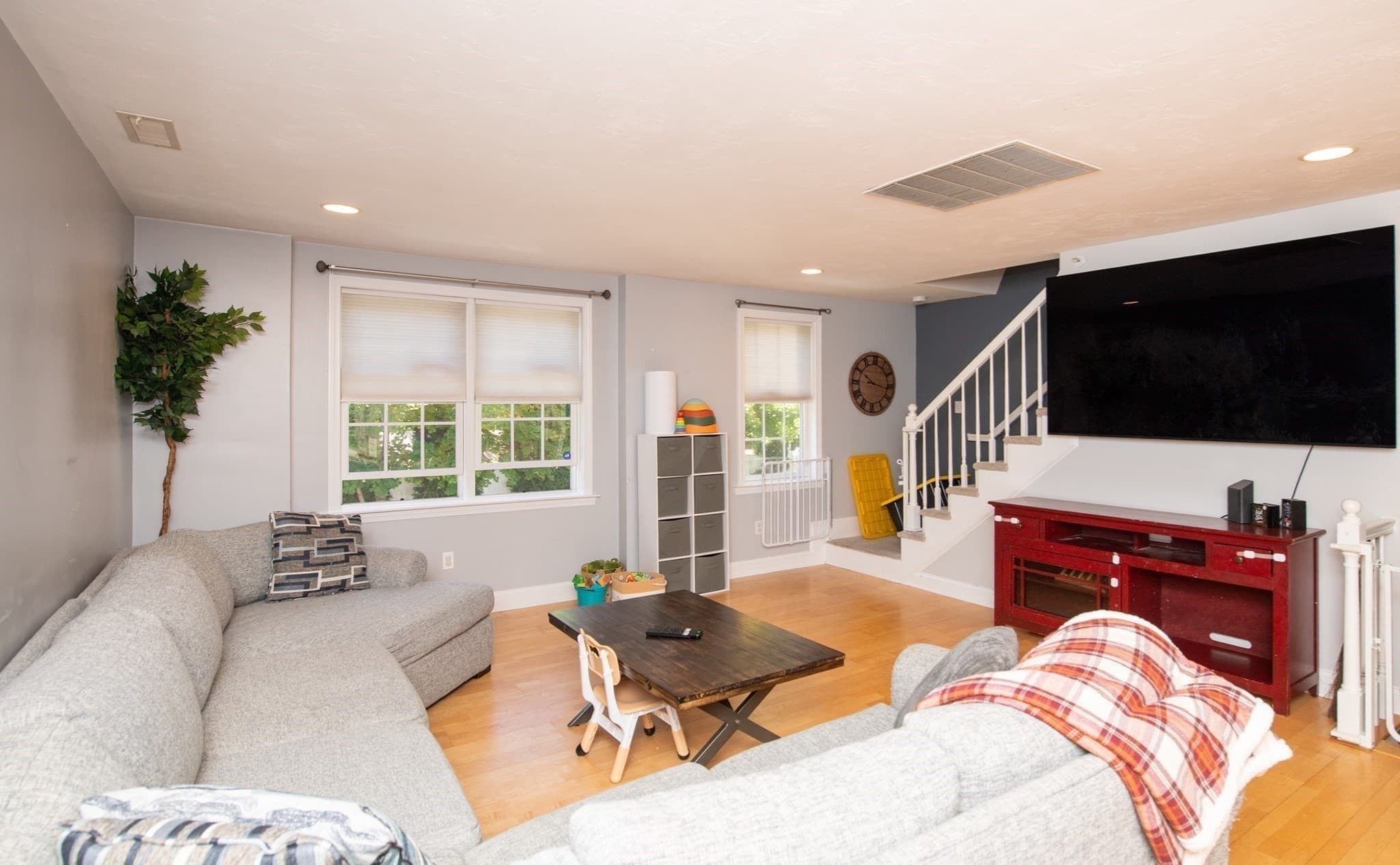 Condominium at 16 Clifton St, Taunton MA 02780, Taunton, photo 9 of 38