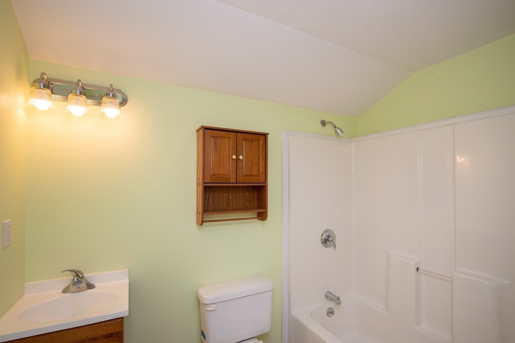 Condominium at 16 Clifton St, Taunton MA 02780, Taunton, photo 35 of 38