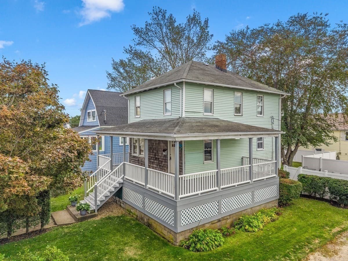 159 Kingsley Road, Hull MA 02045
