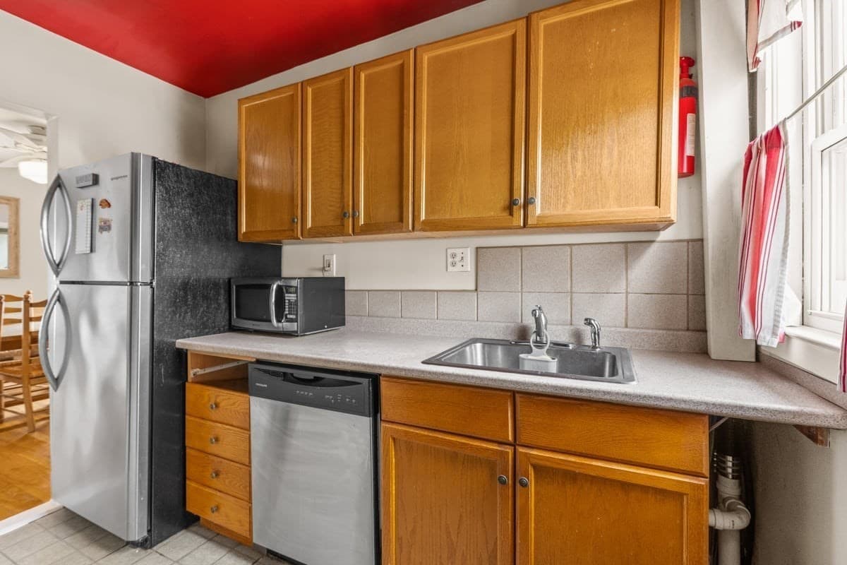 Single Family Residence at 159 Kingsley Road, Hull MA 02045, Hull, photo 11 of 35