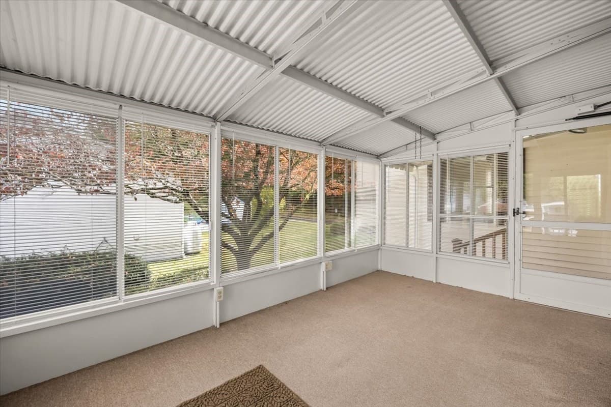 Mobile Home at 8 Narranganset Drive, Plymouth MA 02360, Plymouth, photo 5 of 35