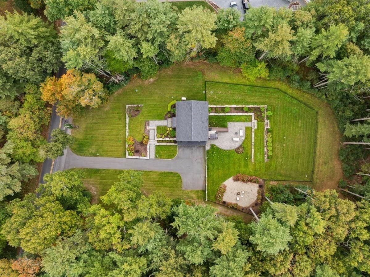 Single Family Residence at 35 Rocky Meadow Street, Middleboro MA 02346, Middleboro, photo 4 of 42