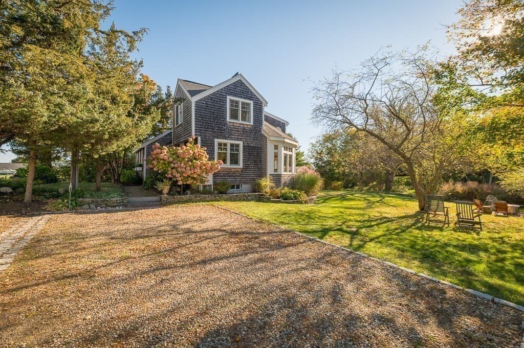 Single Family Residence at 1 Beachview Ln, Ipswich MA 01938, Ipswich, photo 31 of 41