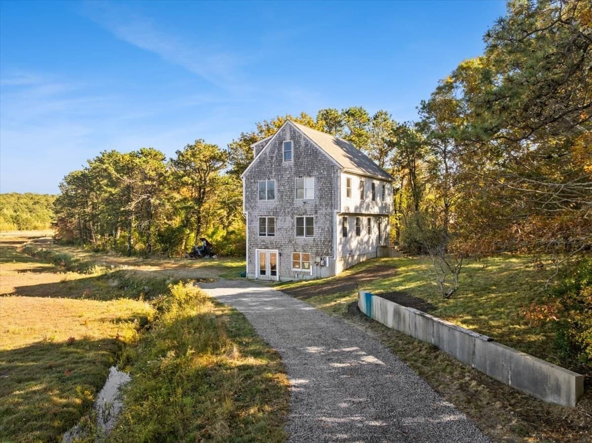 Single Family Residence at 1652 State Rd, Plymouth MA 02360, Plymouth, photo 4 of 42