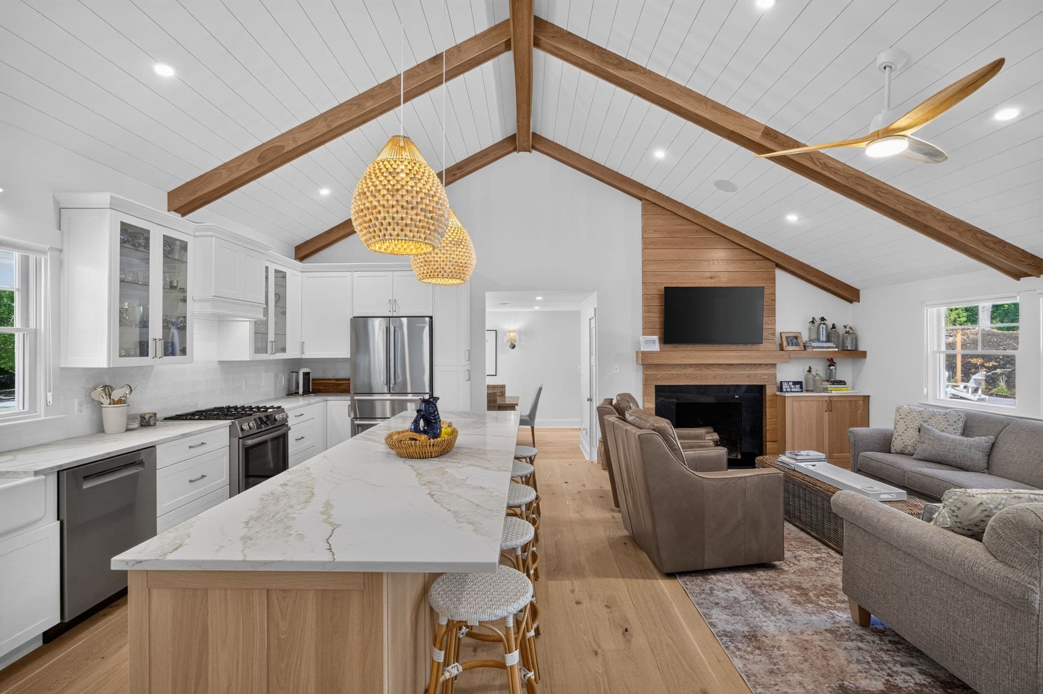 Single Family Residence at 312 Round Cove Rd, Chatham MA 02633, Chatham, photo 11 of 42