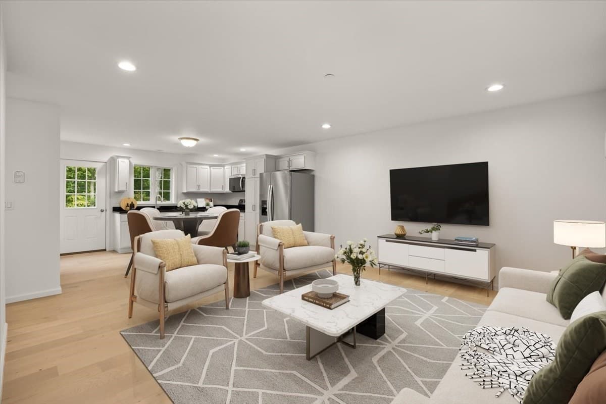 Condominium at 531 Foundry Street # D, Easton MA 02356, Easton, photo 3 of 19