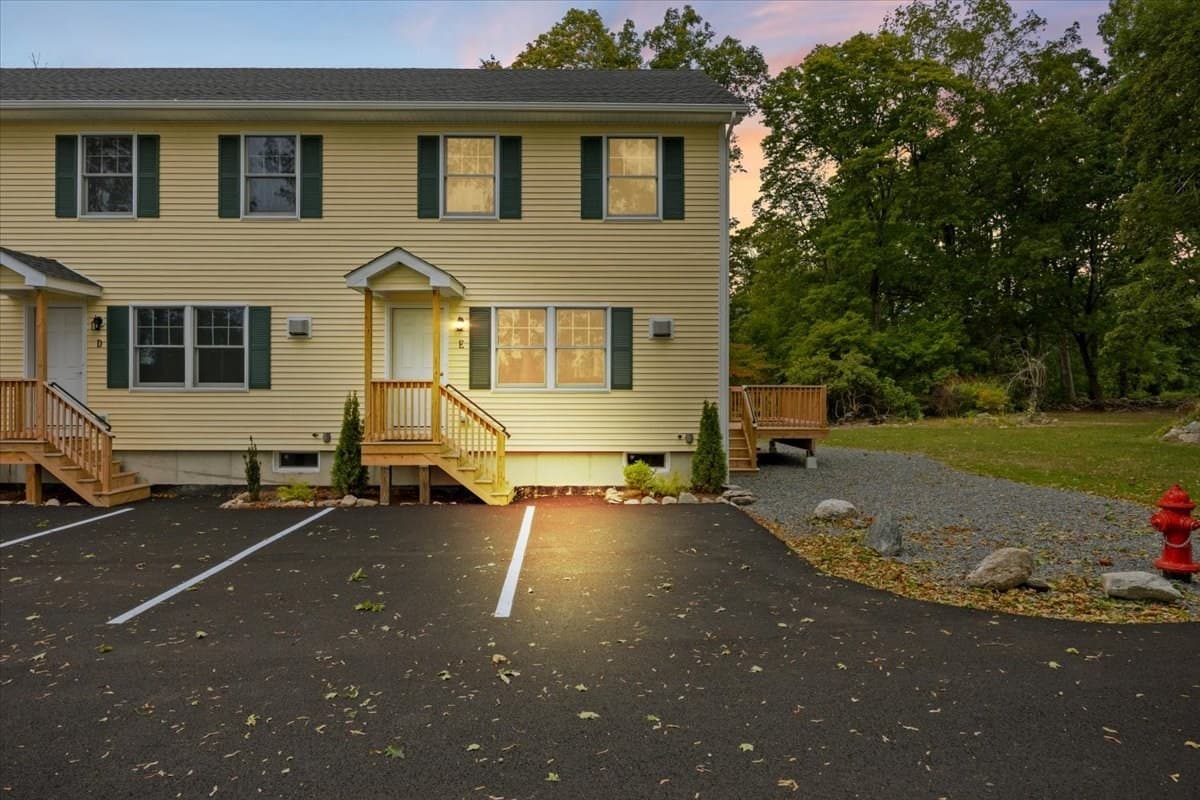 531 Foundry Street, Easton MA 02356