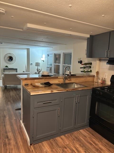 Mobile Home at 350 West Street # 8, Ludlow MA 01056, Ludlow, photo 8 of 17