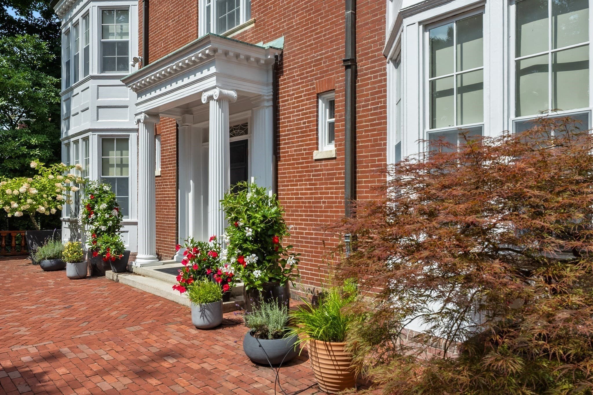 Single Family Residence at 334 Hammond St, Newton MA 02467, Newton, photo 32 of 37