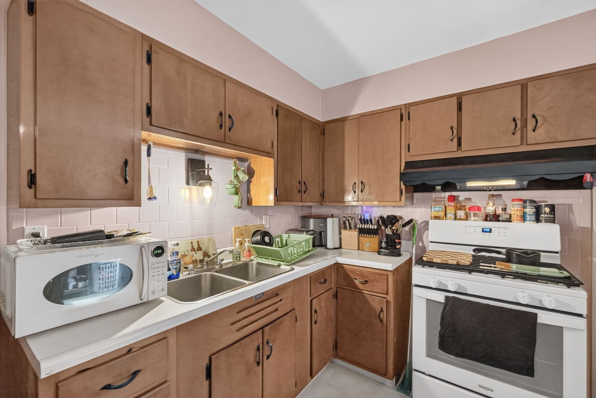 Single Family Residence at 24 Mccabe St, Dartmouth MA 02748, Dartmouth, photo 7 of 21