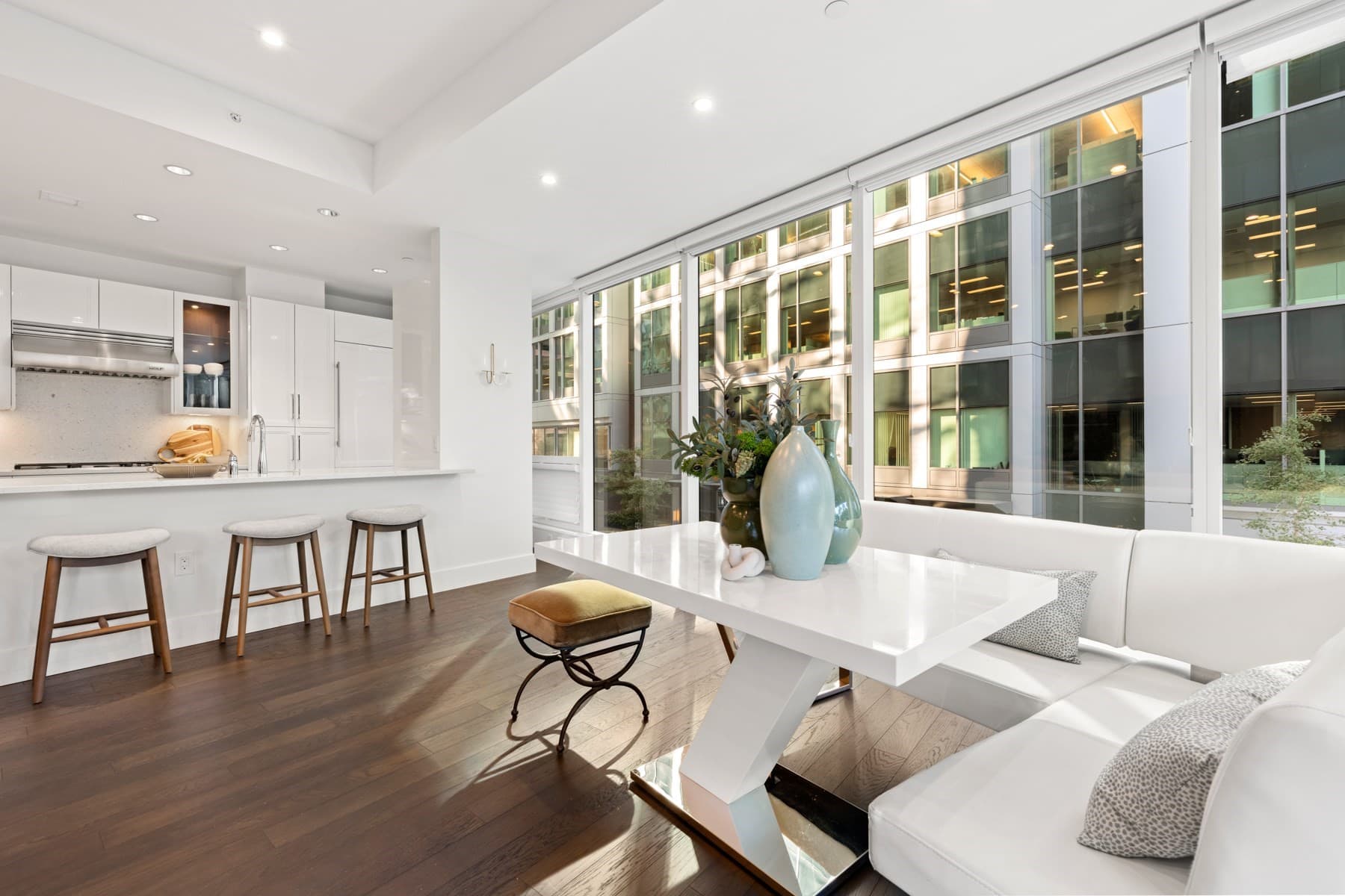 Condominium at 22 Liberty Dr # 2M, Boston MA 02210, Boston, photo 4 of 29