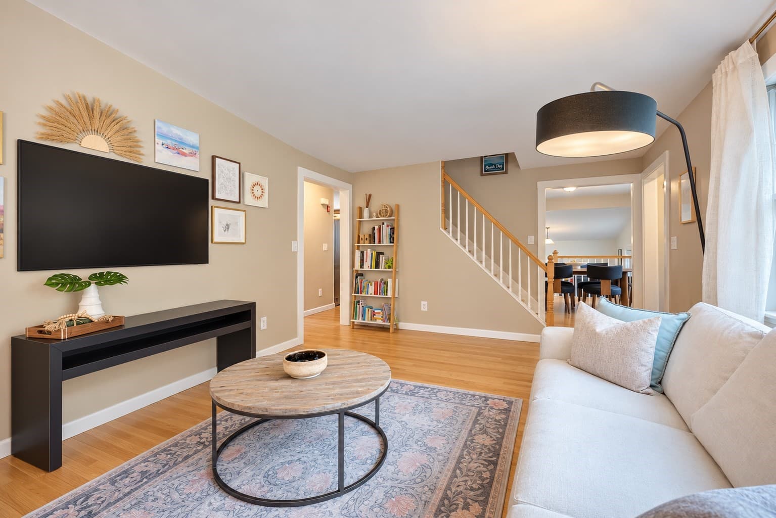 Single Family Residence at 35 Pine St, Sharon MA 02067, Sharon, photo 5 of 30